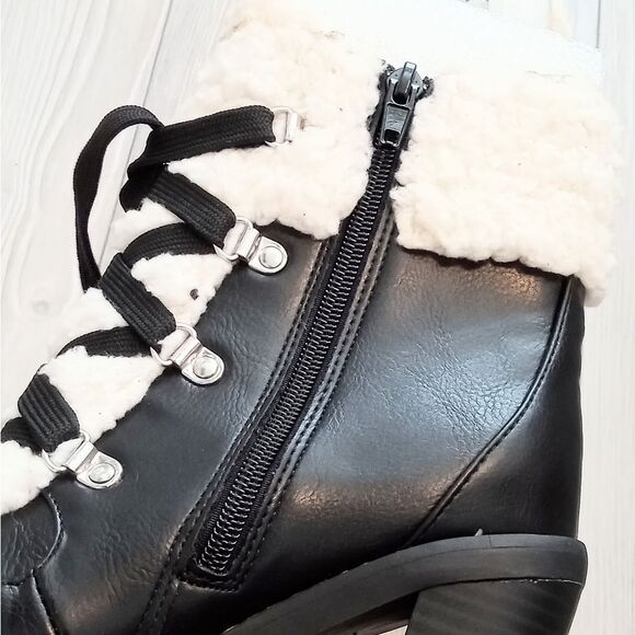 (19-4482) BCBGenerationWomen's Palli Hiker Booties Sz 6.5 - Picture 5 of 11